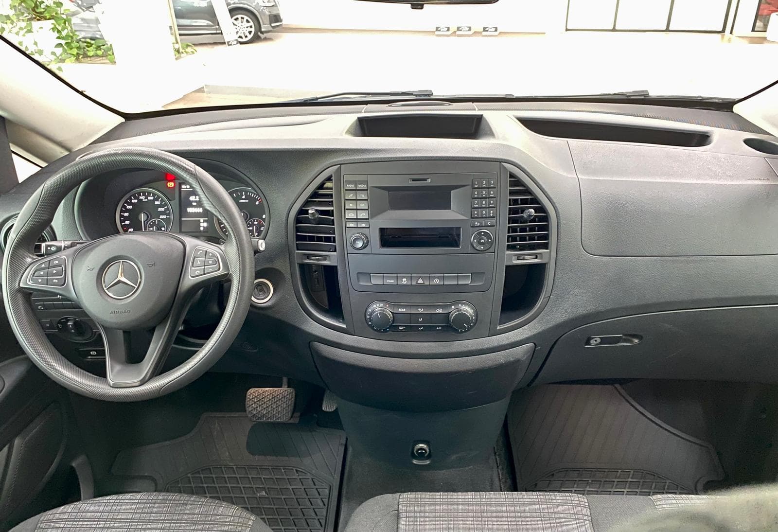 Mercedes Benz Vito tourer
