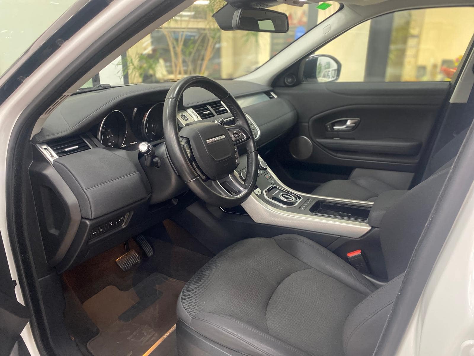 Range Rover Evoque 2.0