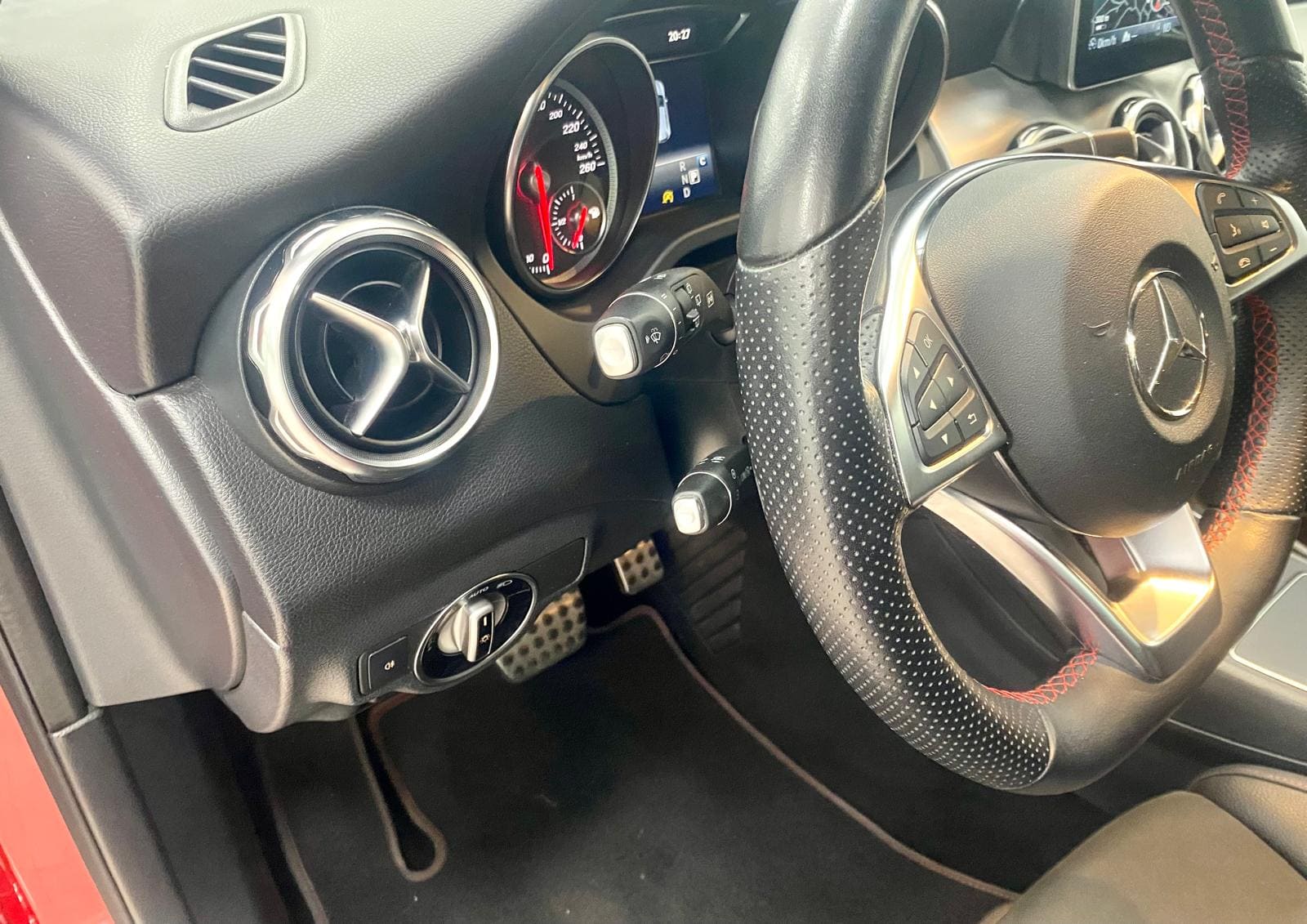 Mercedes-Benz GLA200d