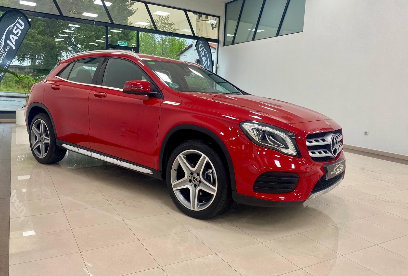 Mercedes-Benz GLA200d
