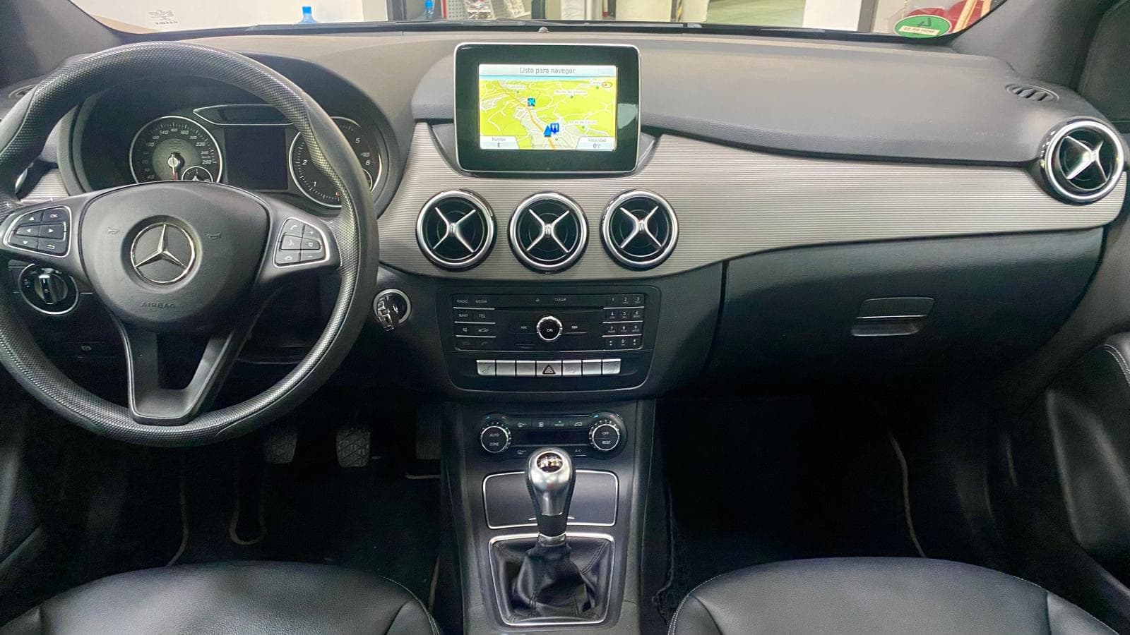 MERCEDES BENZ CLASE B200d