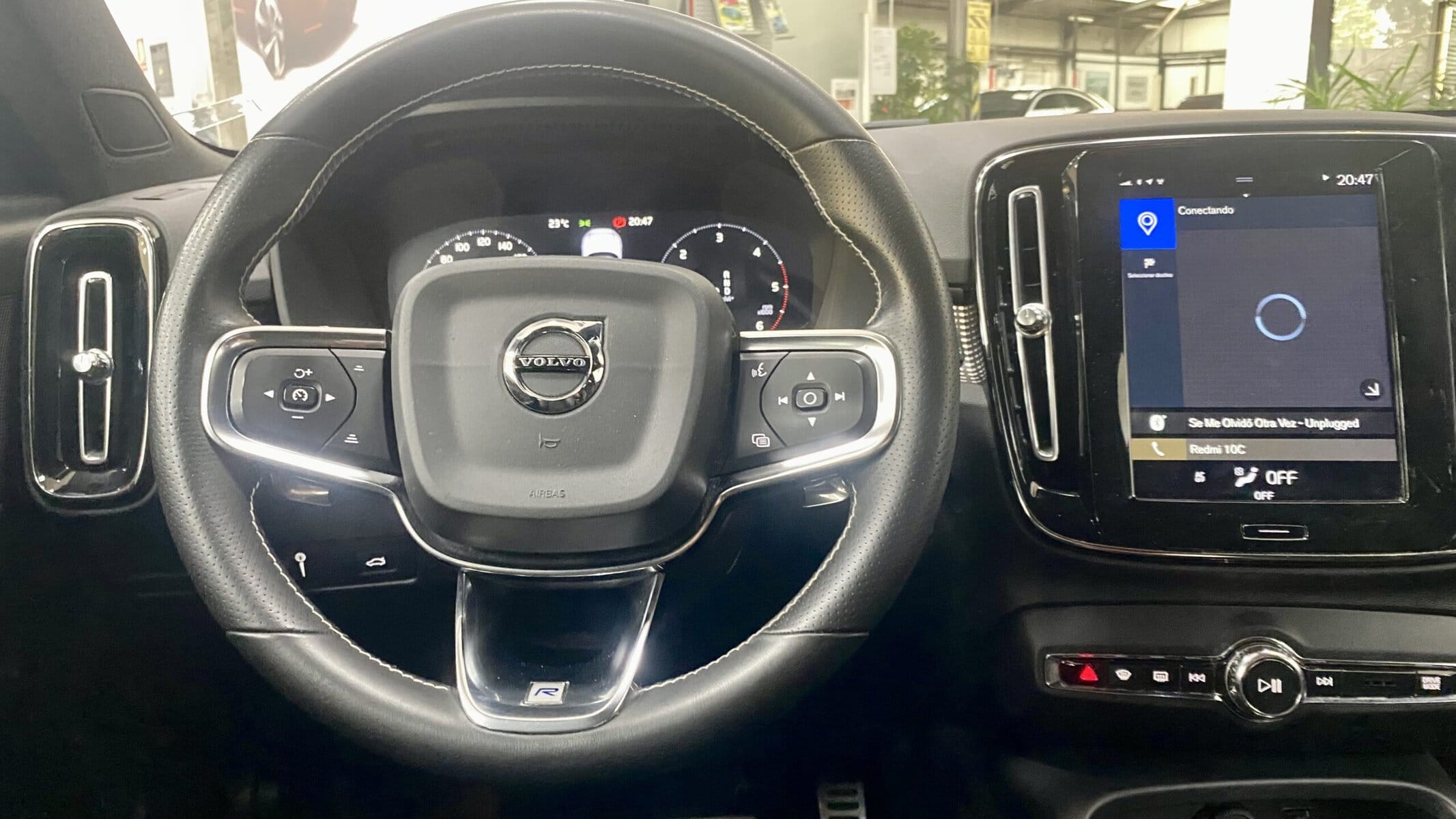 Volvo XC 40 R Design AWD 2.0