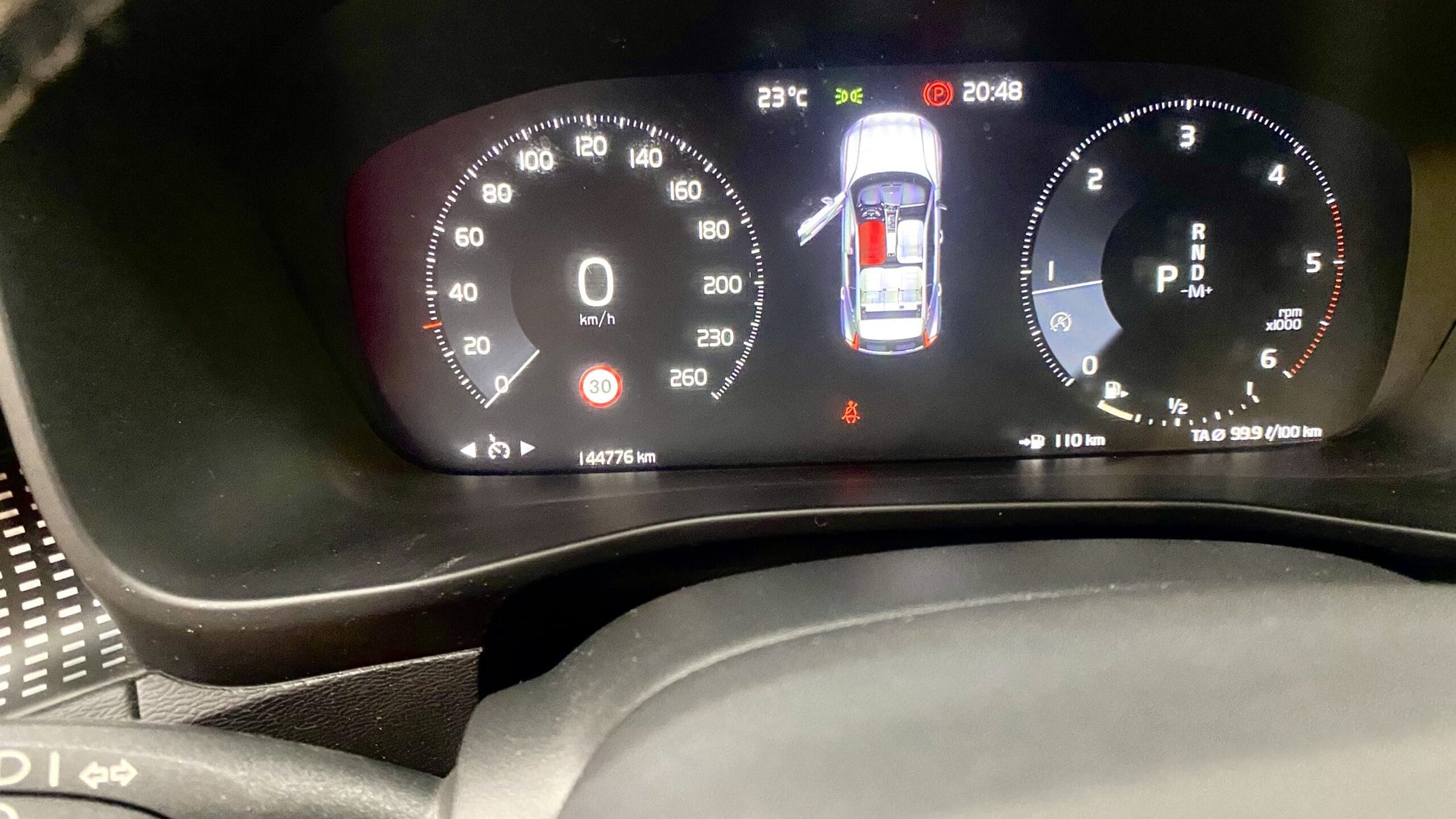 Volvo XC 40 R Design AWD 2.0