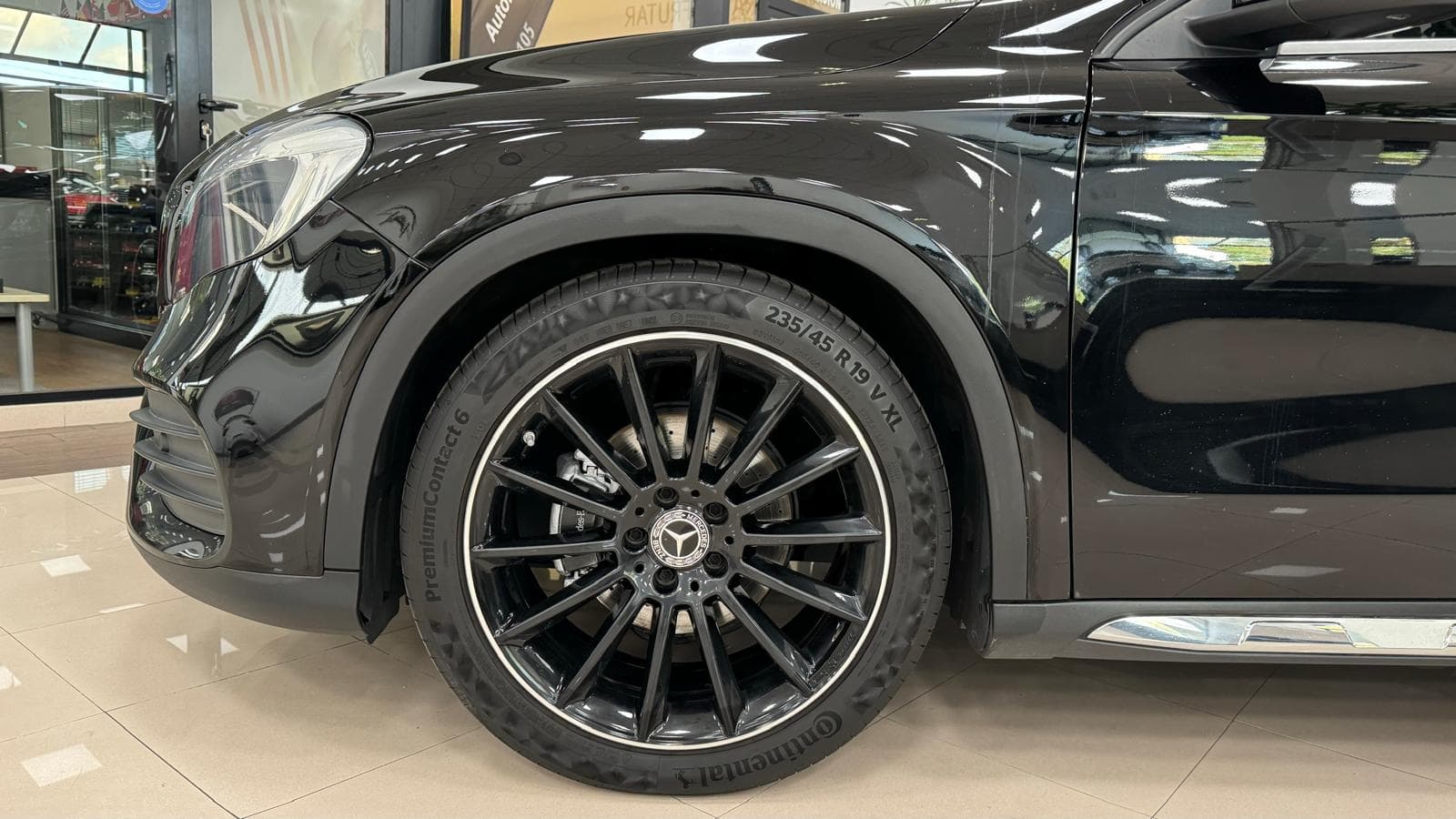 Mercedes Benz GLA 200D AMG