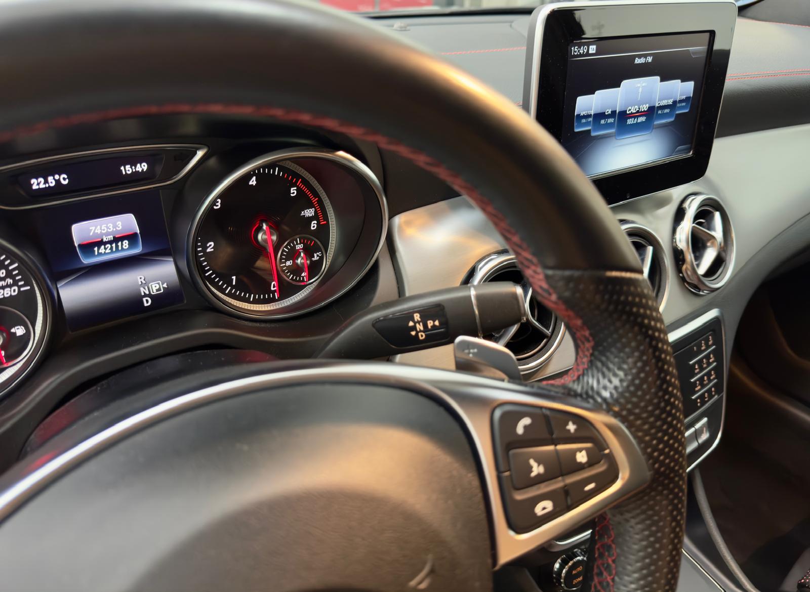 Mercedes Benz GLA 200D AMG