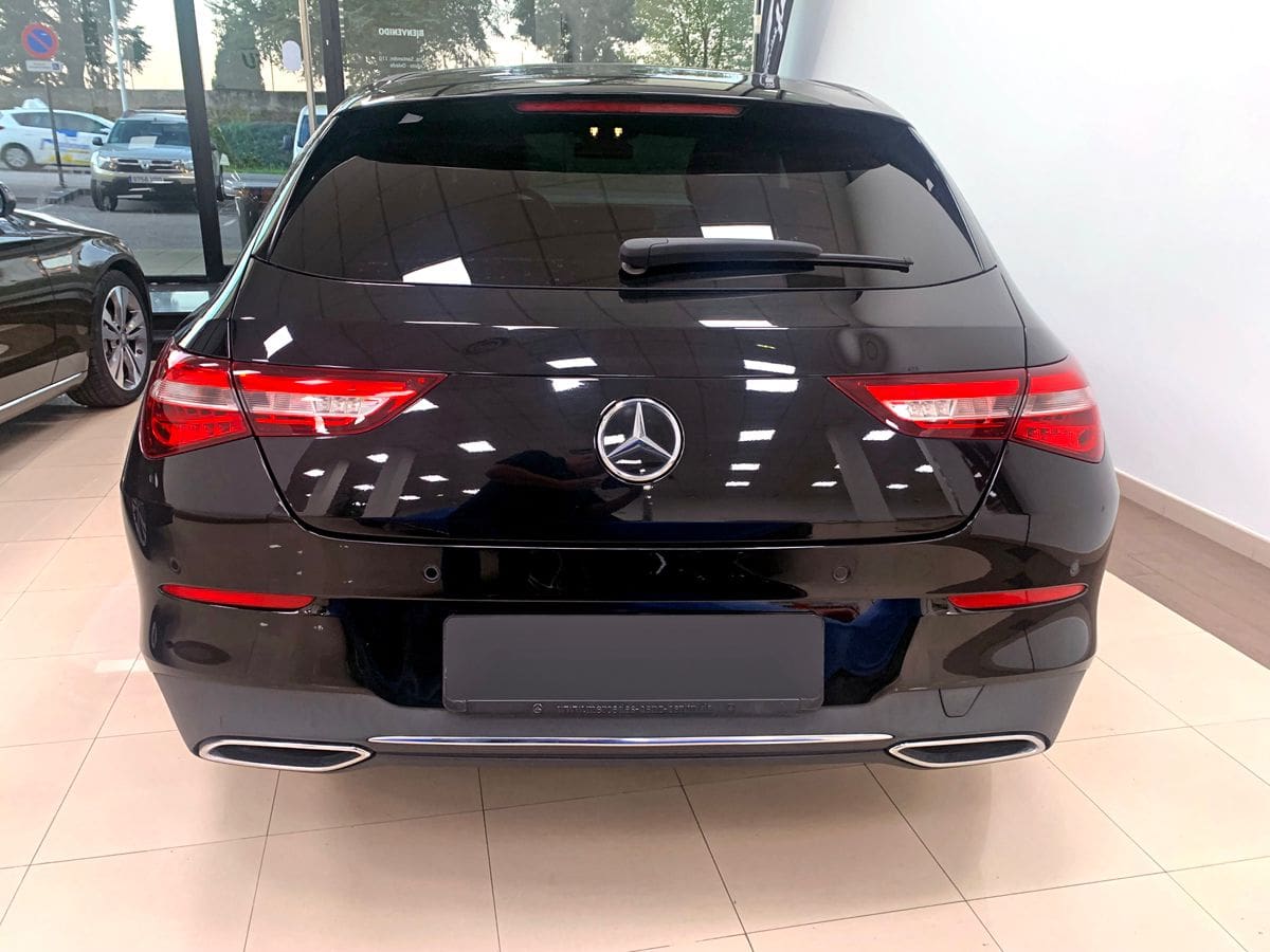 MERCEDES BENZ CLA 200d SHOOTING BRAKE