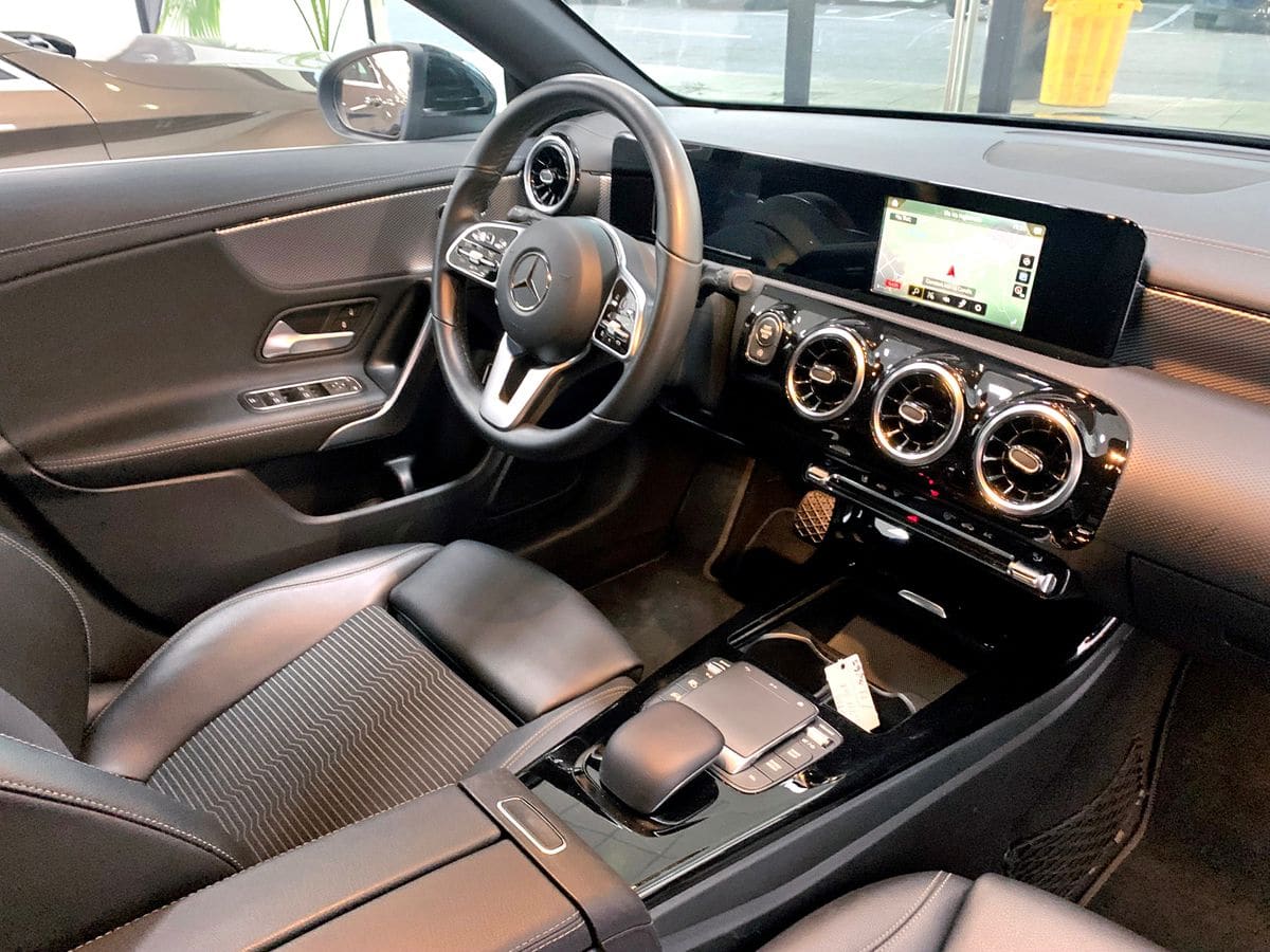 MERCEDES BENZ CLA 200d SHOOTING BRAKE