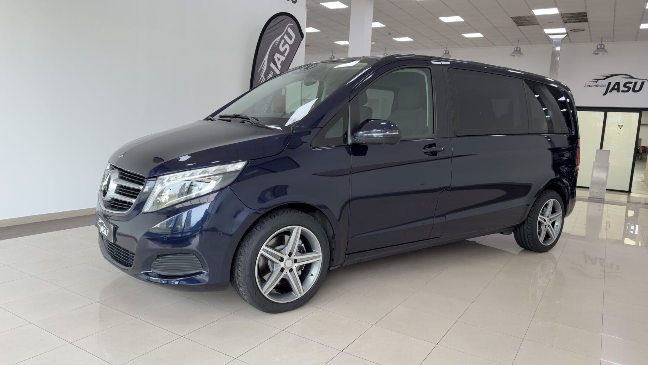 Mercedes Benz clase V220d – Turismo