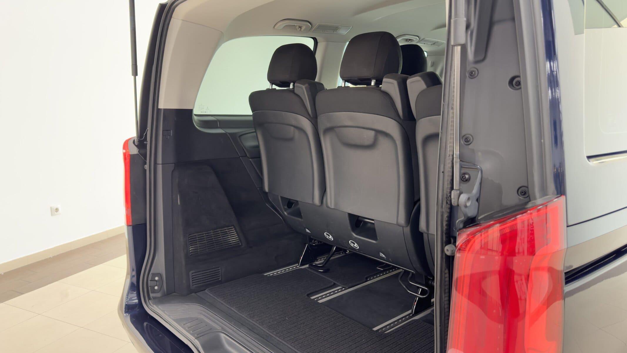 Mercedes Benz clase V220d – Turismo