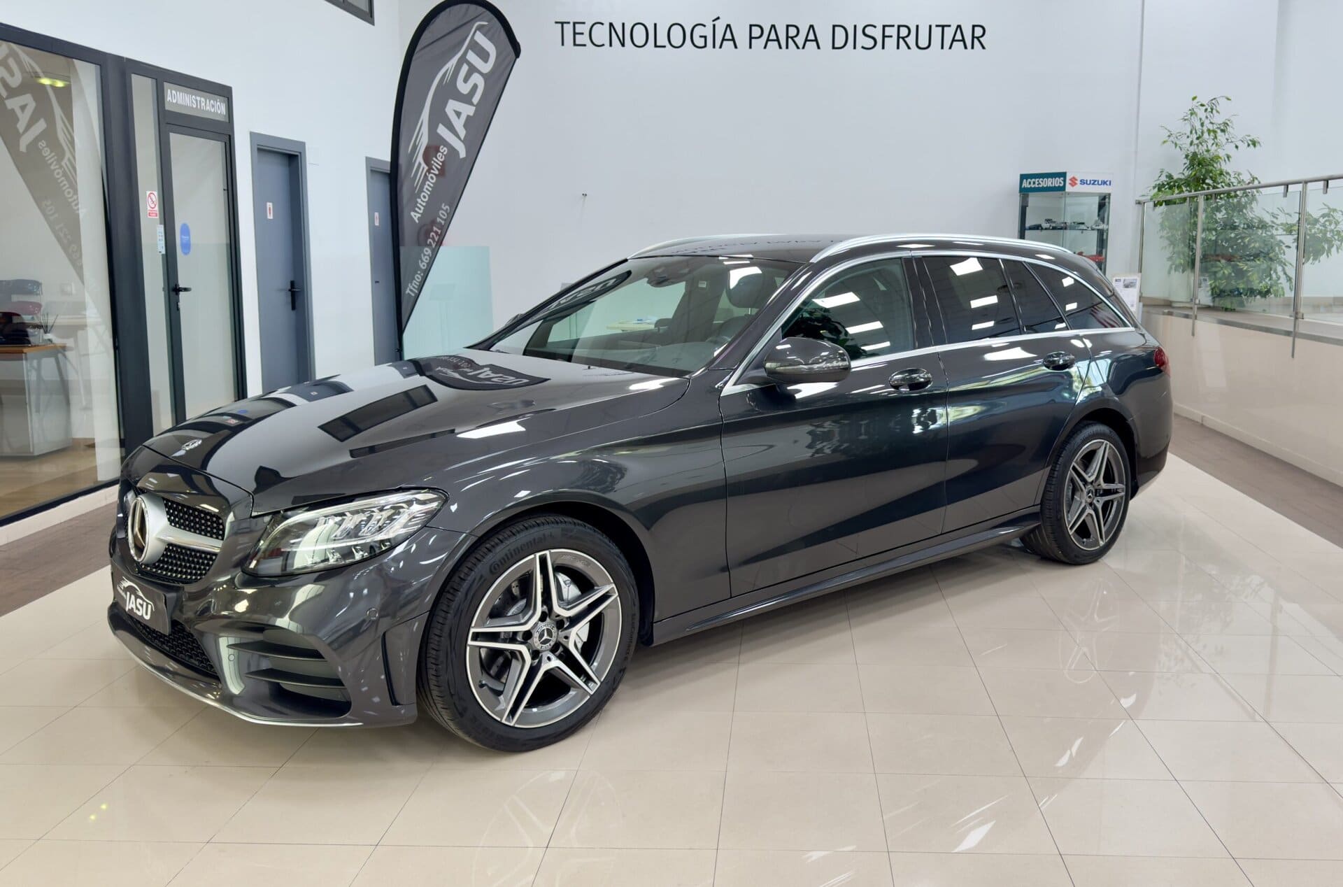 Mercedes Benz Clase C220d AMG