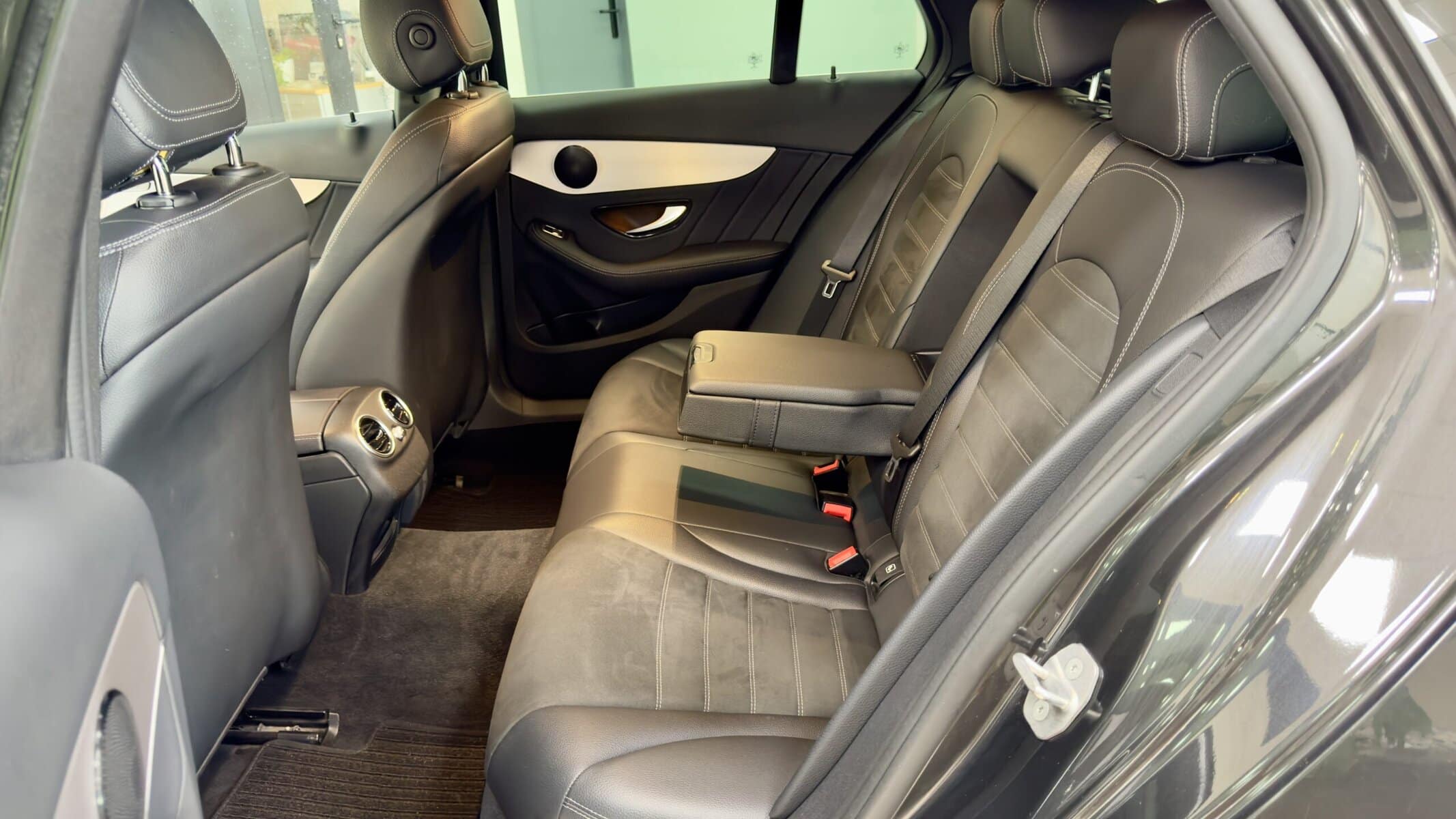 Mercedes Benz Clase C220d AMG