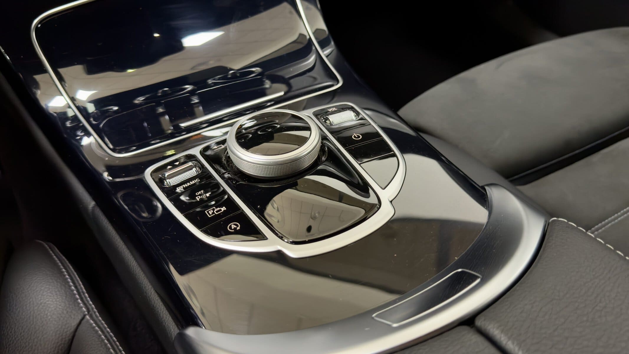 Mercedes Benz Clase C220d AMG