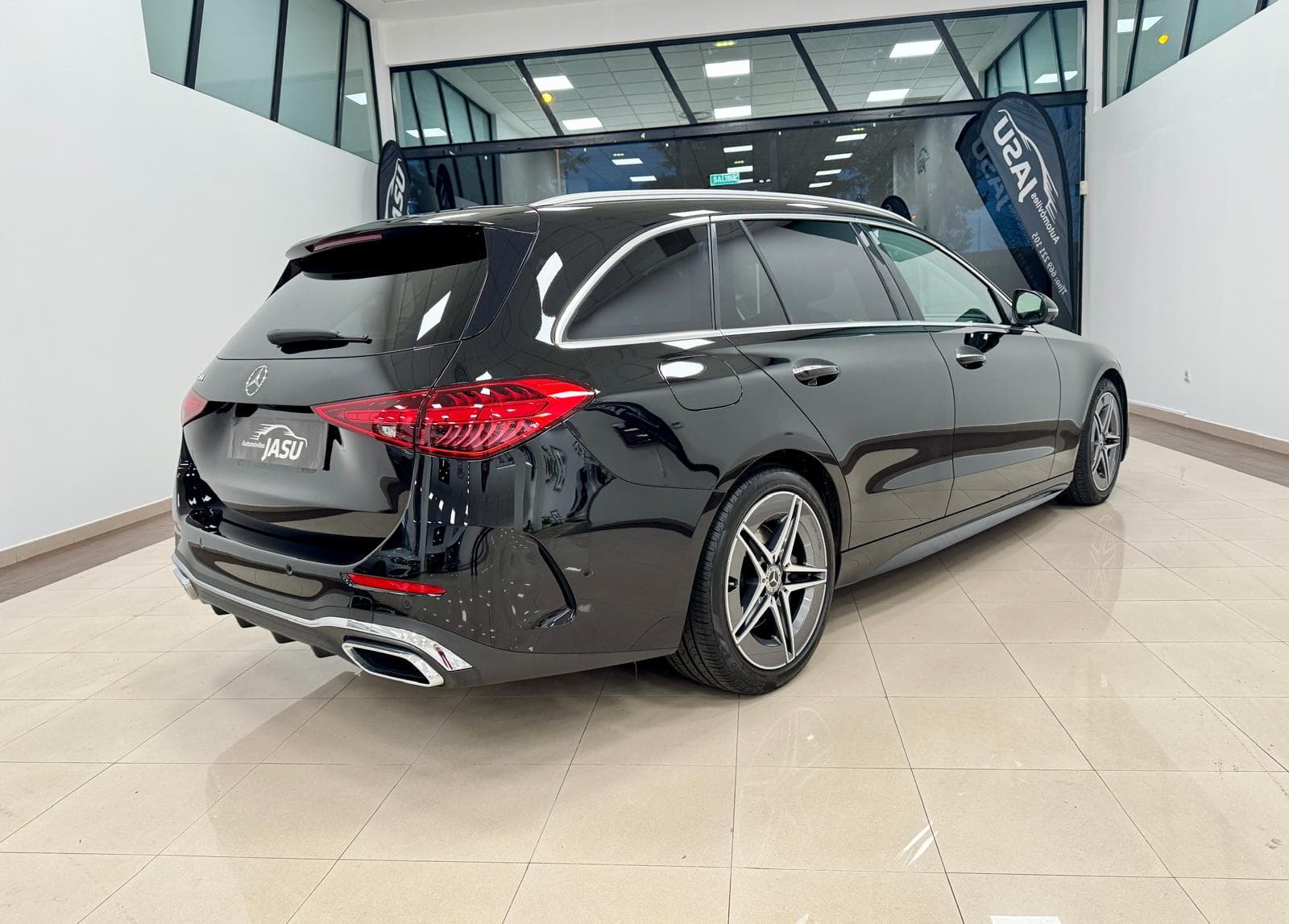 MERCEDES BENZ C220d FINAL EDITION