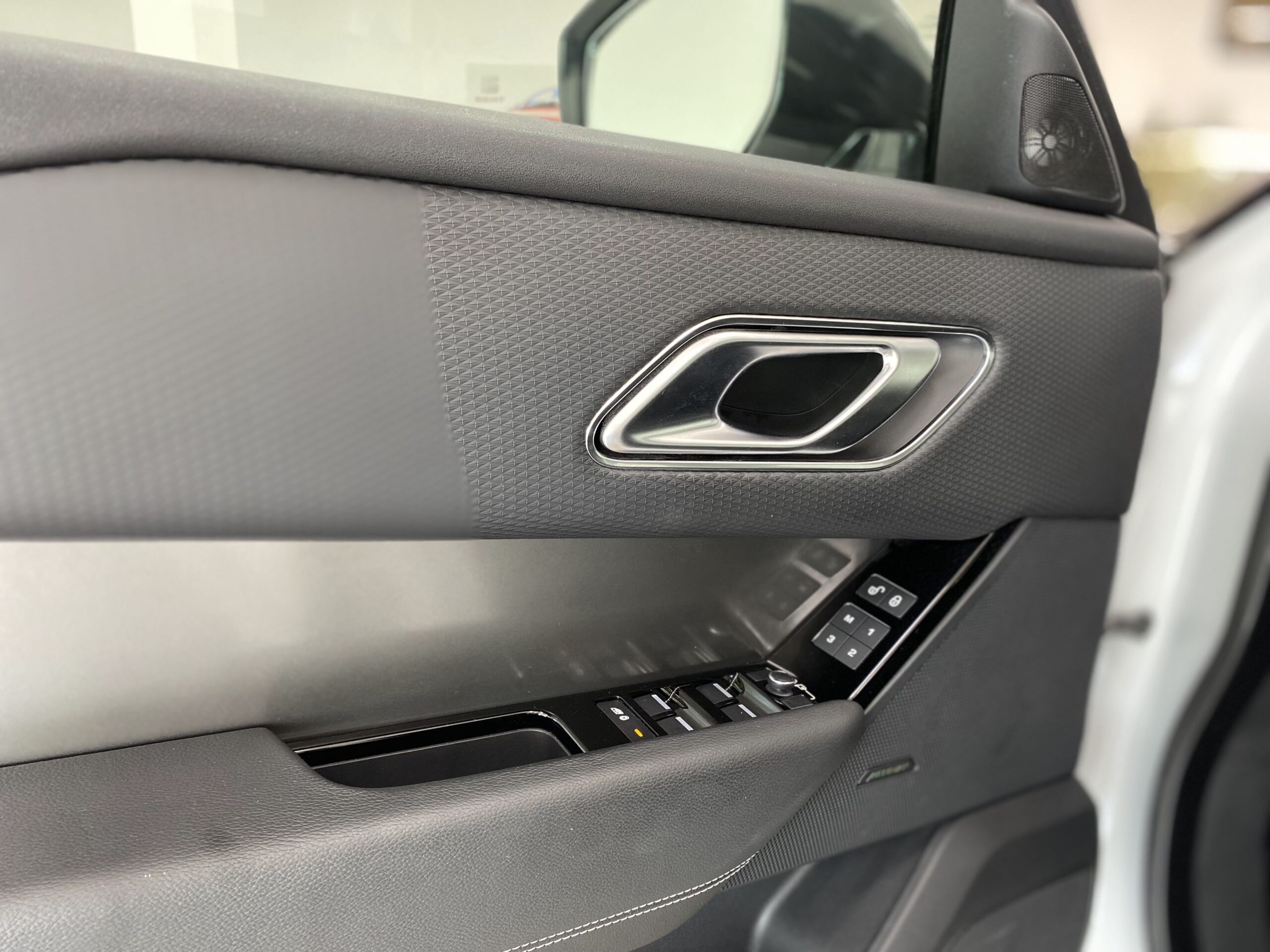 Land Rover Range Rover Velar 2.0 4WD