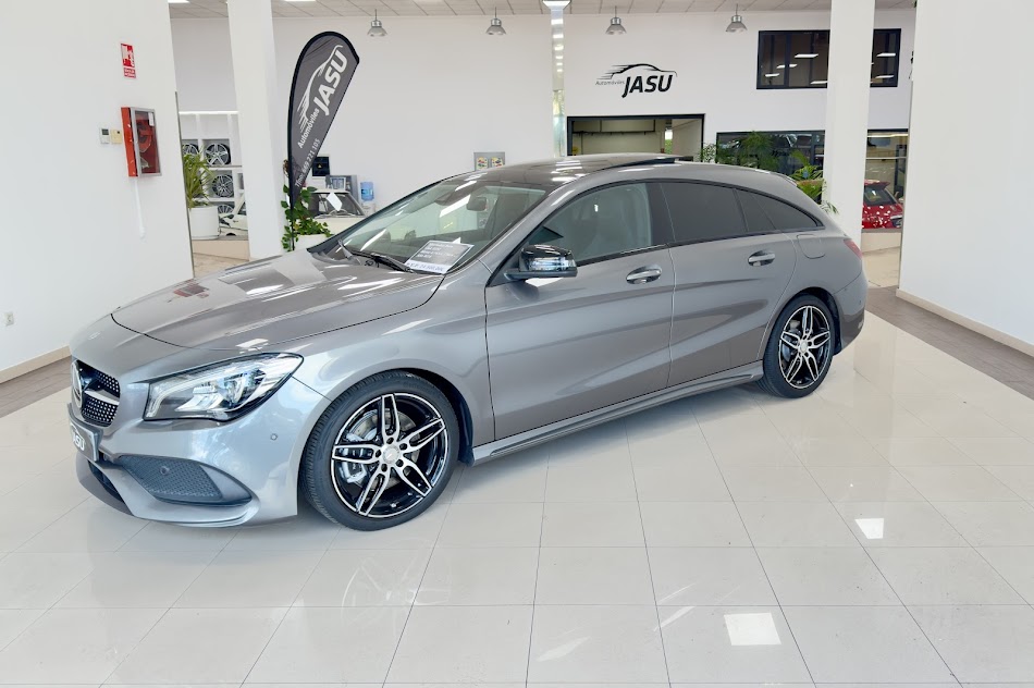 Mercedes Benz CLA 220D Amg Line