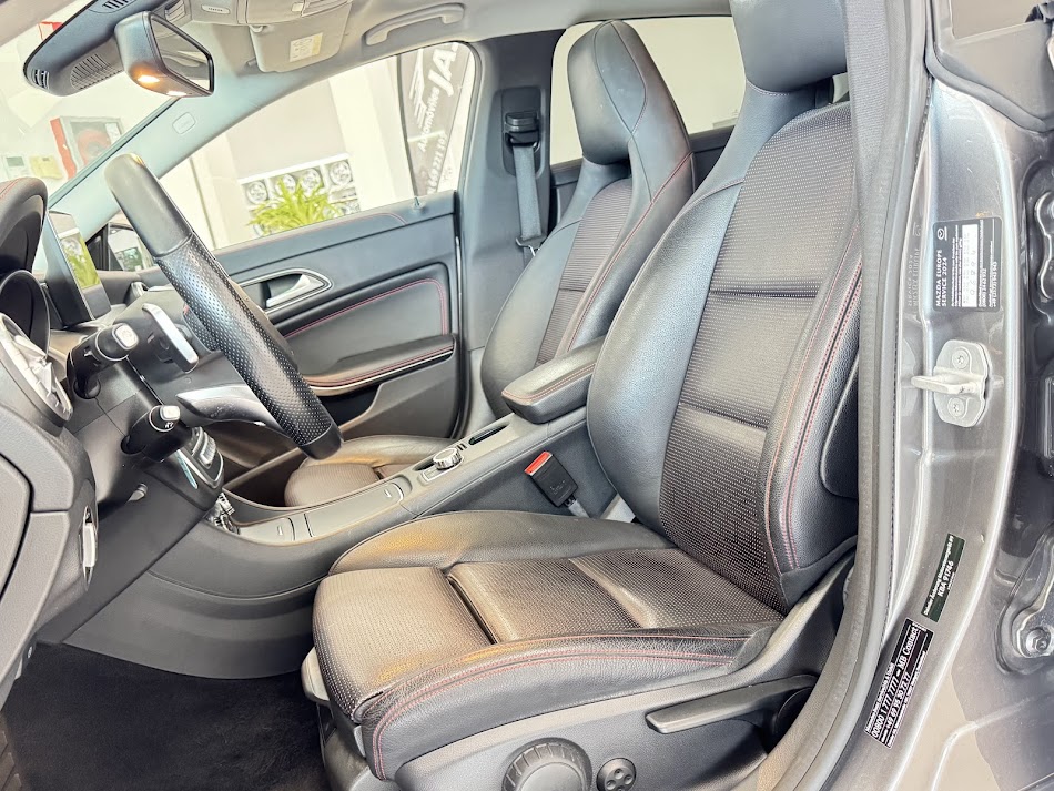 Mercedes Benz CLA 220D Amg Line