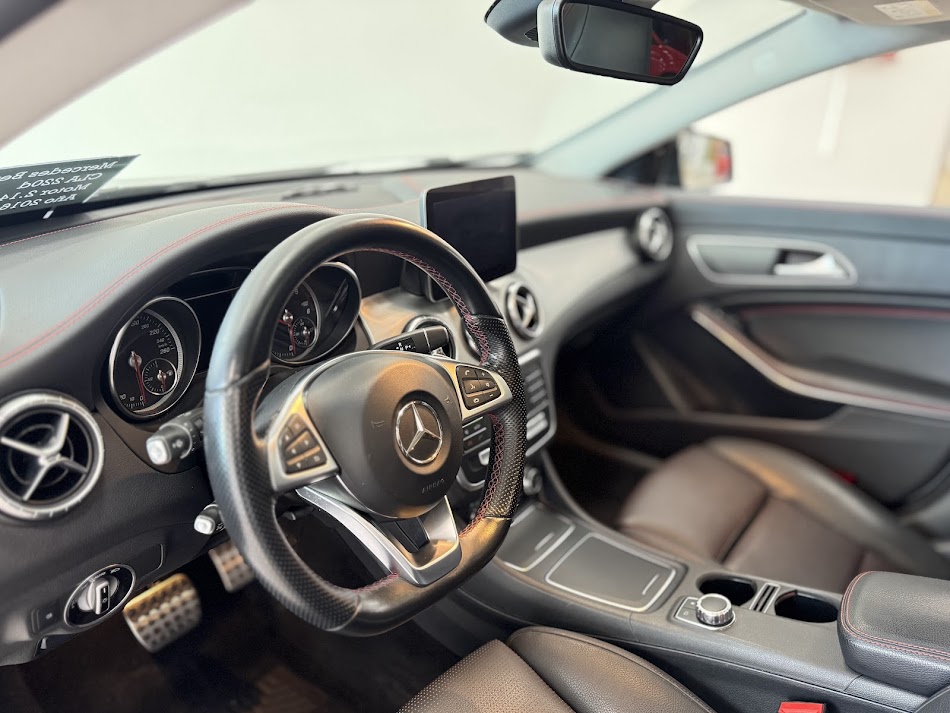 Mercedes Benz CLA 220D Amg Line