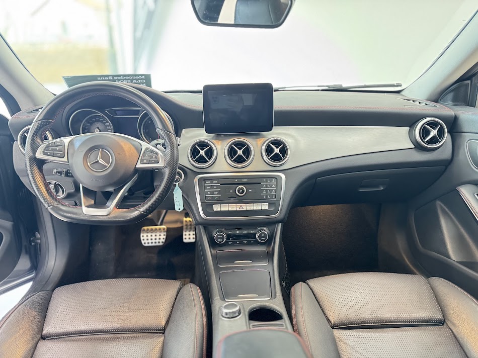 Mercedes Benz CLA 220D Amg Line
