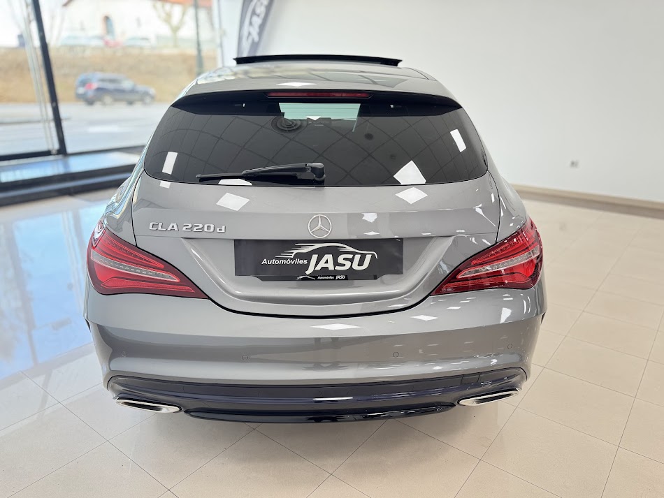Mercedes Benz CLA 220D Amg Line
