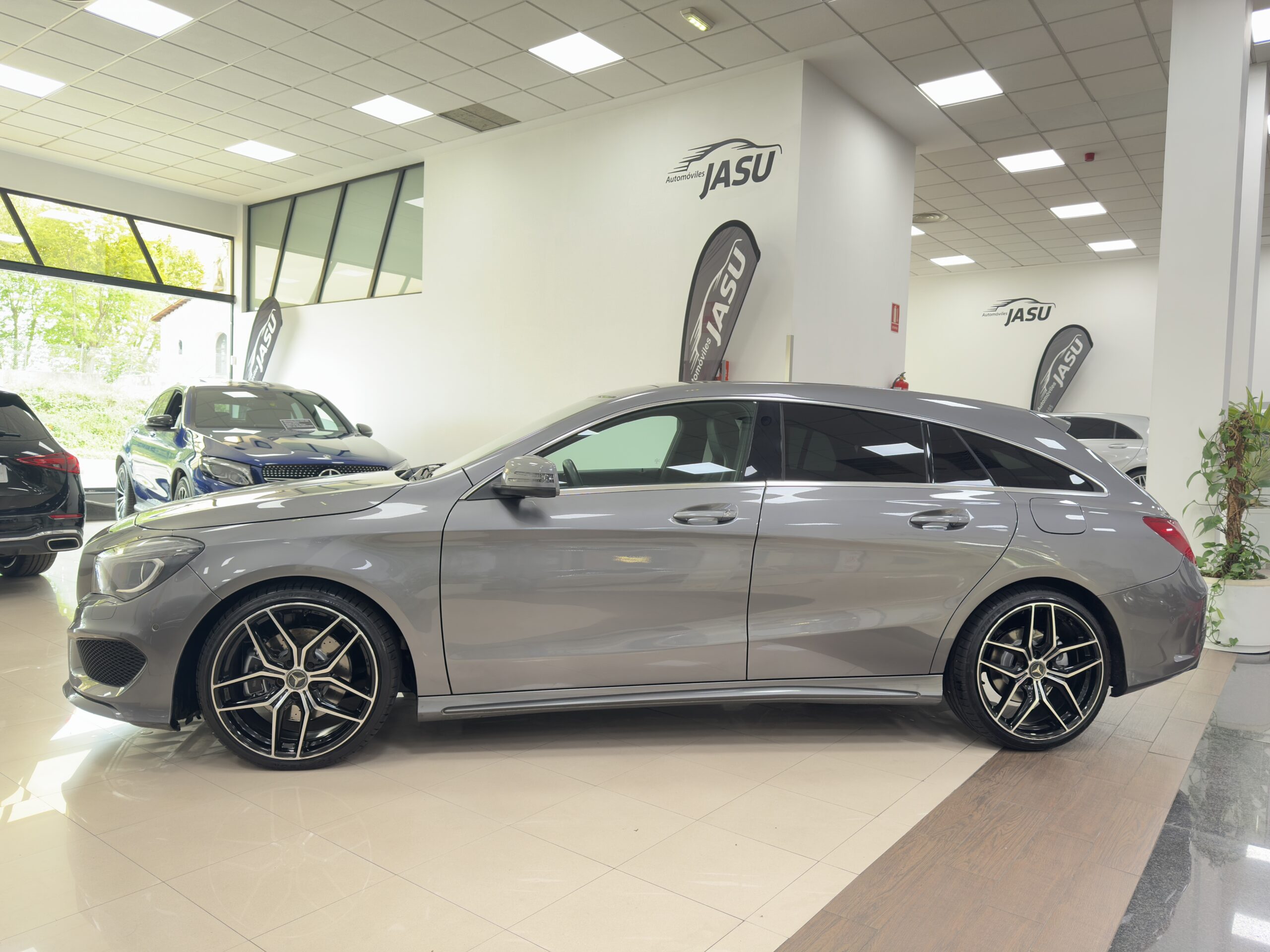 Mercedes Benz CLA 220d SB AMG Line